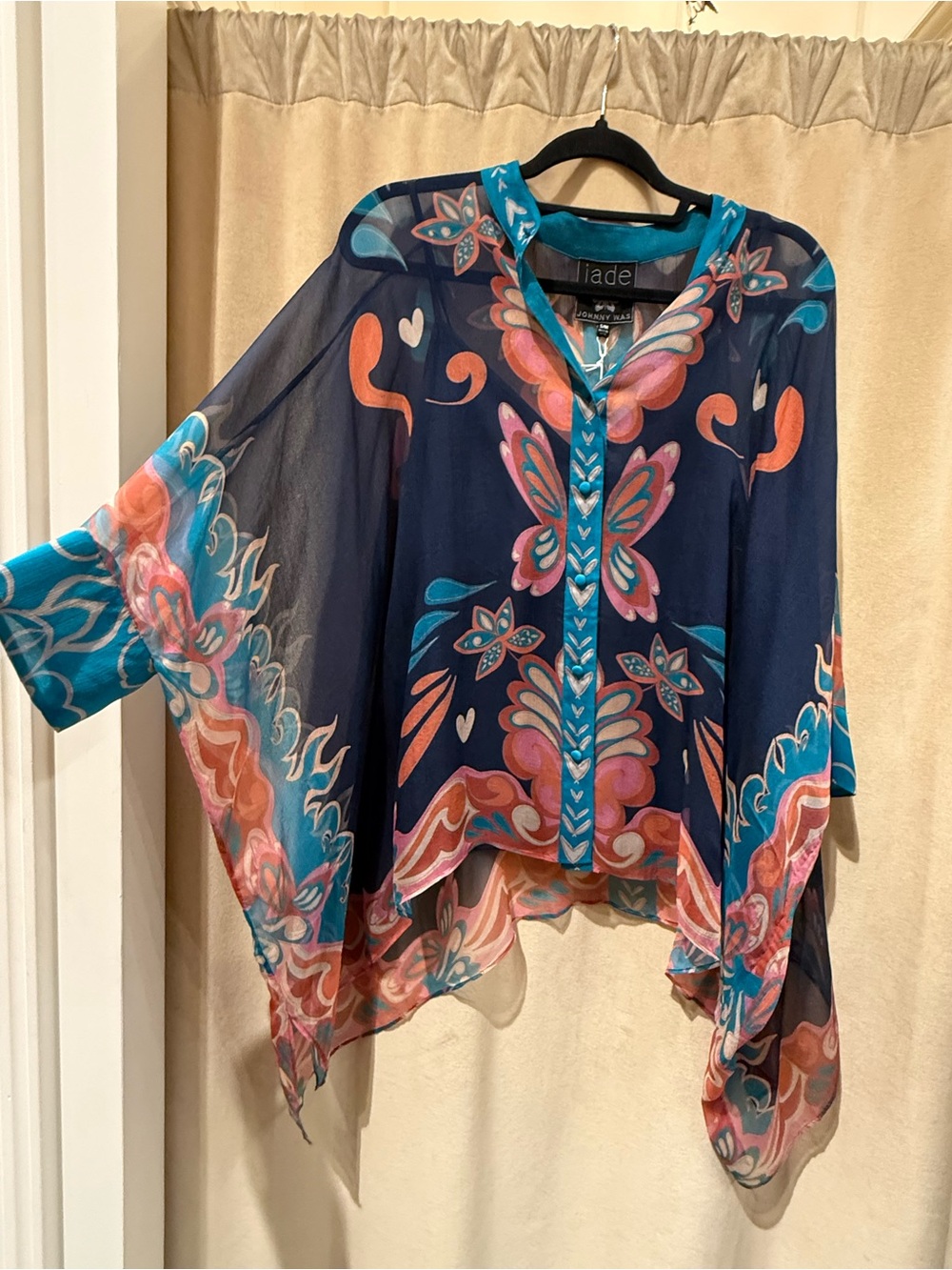 Jade by Johnny Was Katia oversized Silk Blouse - Picture 7 of 9